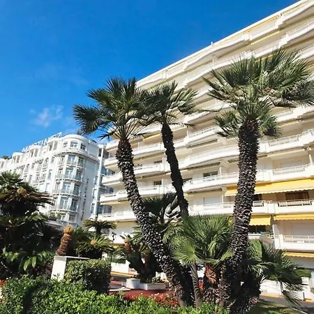Henri Charming 2 Pieces In Centre Cannes
